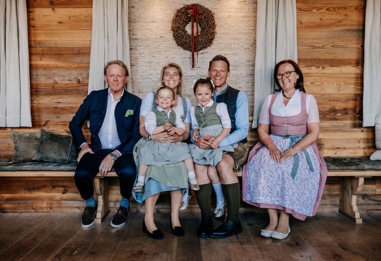 Familie Schmuck
 - Naturhotel Forsthofgut Karriere