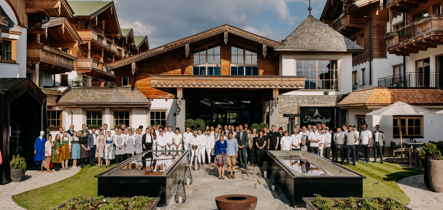 Arbeiten im Naturhotel Forsthofgut - Naturhotel Forsthofgut Karriere