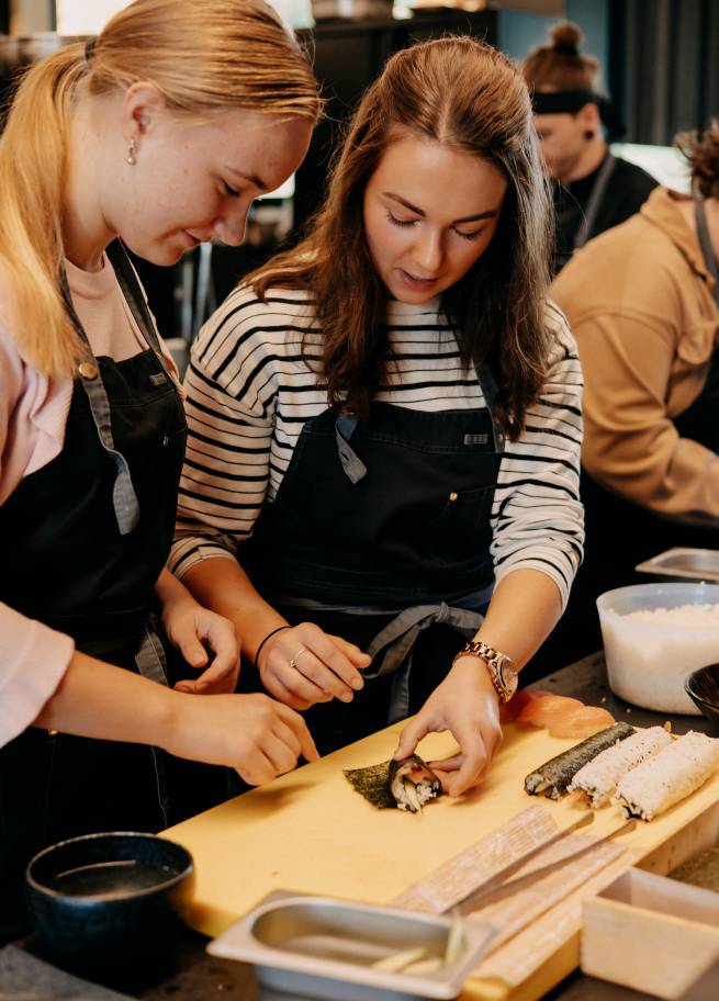 Forsthofgut Trainees Table - Naturhotel Forsthofgut Karriere